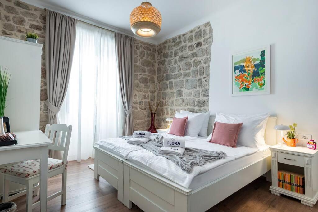 Flora-Heartbeat Old City Three Bedrooms Apartment Dubrovnik Extérieur photo