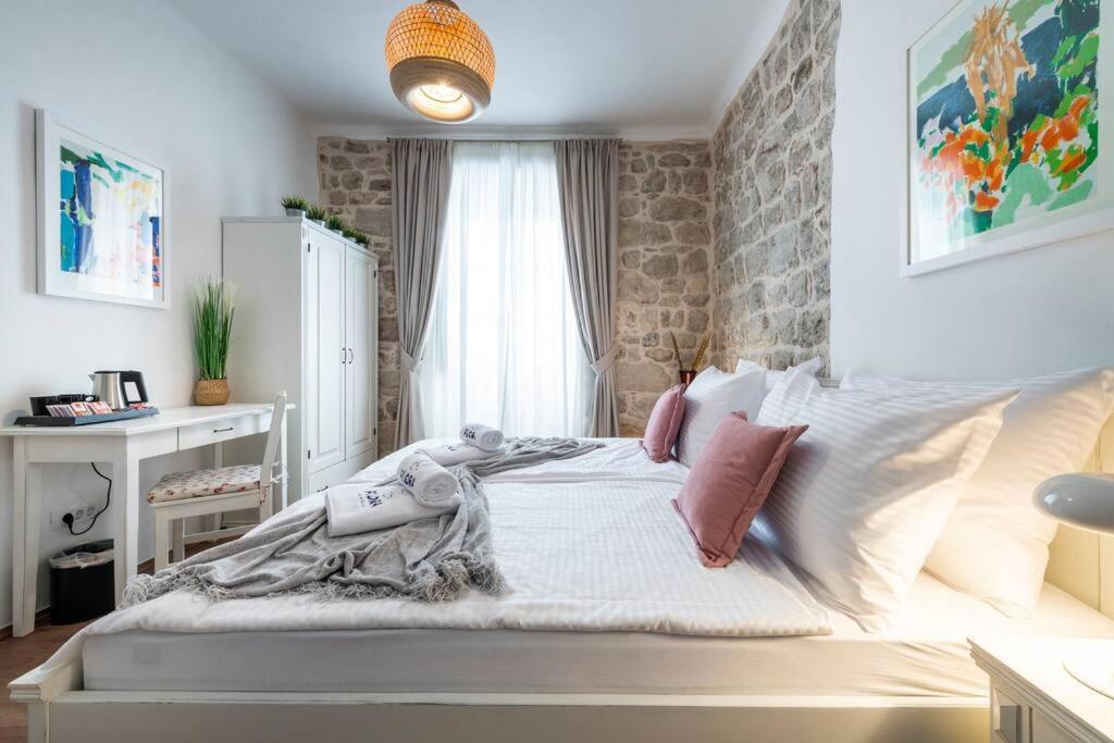 Flora-Heartbeat Old City Three Bedrooms Apartment Dubrovnik Extérieur photo